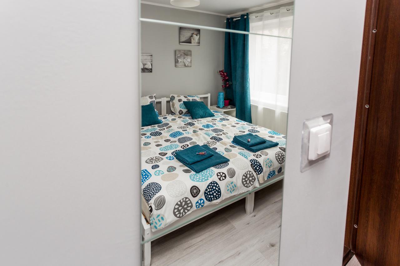 Grey House Hostel Вроцлав Екстериор снимка